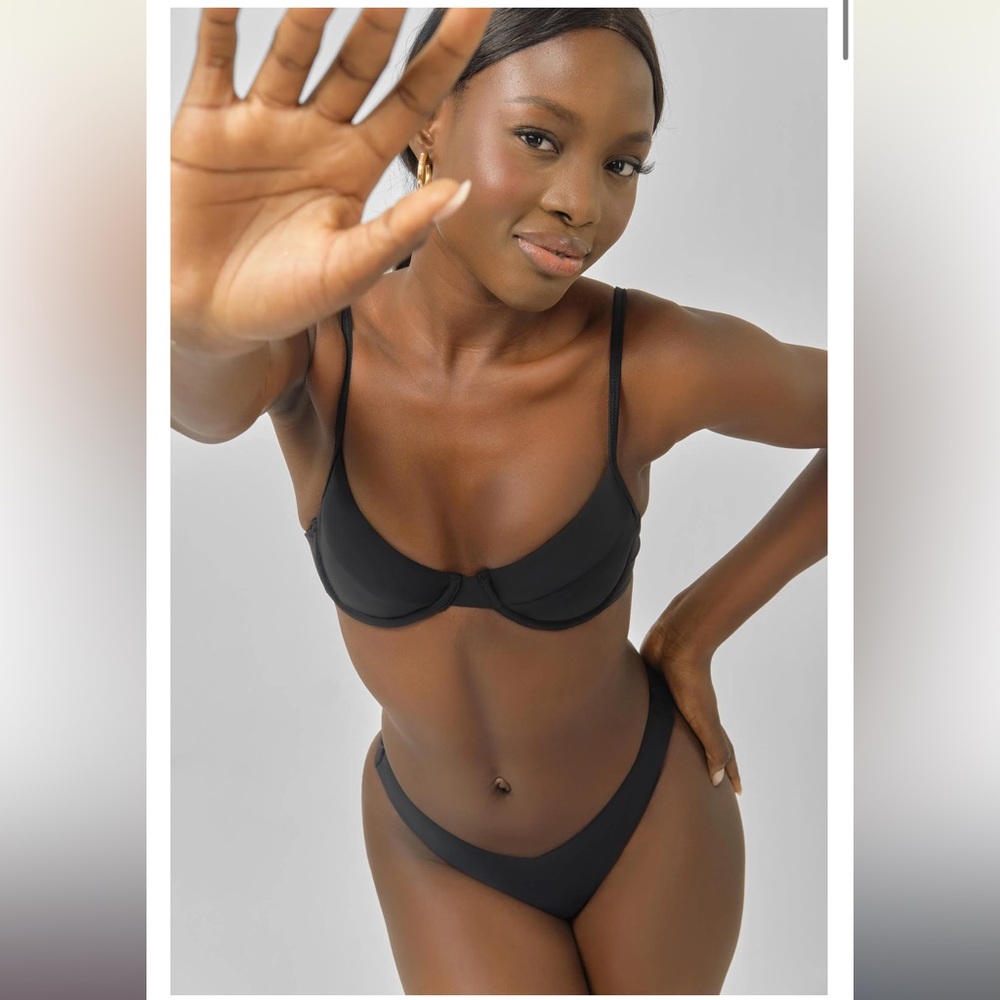 Blackbough Swim Black Underwire Top and Classic Bottoms